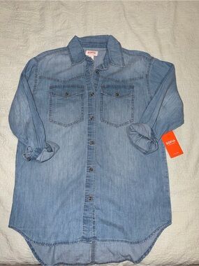 sofia by sofia vergara Light Blue Denim Button-Down Shirt